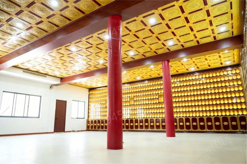新乐寺院万佛墙